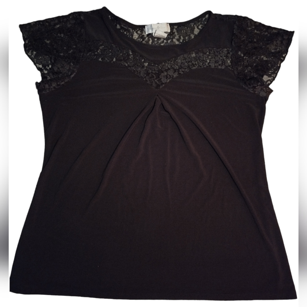 4 For $25 EMMA & OLIVE WOMEN BLOUSES SIZE L P2P 21 1/2